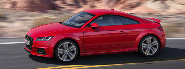 Audi tt coupe driving