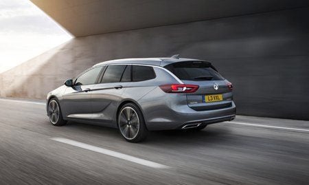 2017 Opel Insignia sedan and wagon break cover