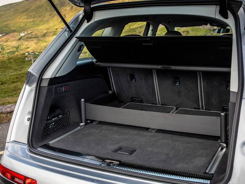 Boot of a white audi q7 2021 model