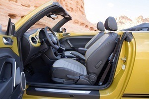 The new VW Beetle Dune Cabriolet Interior