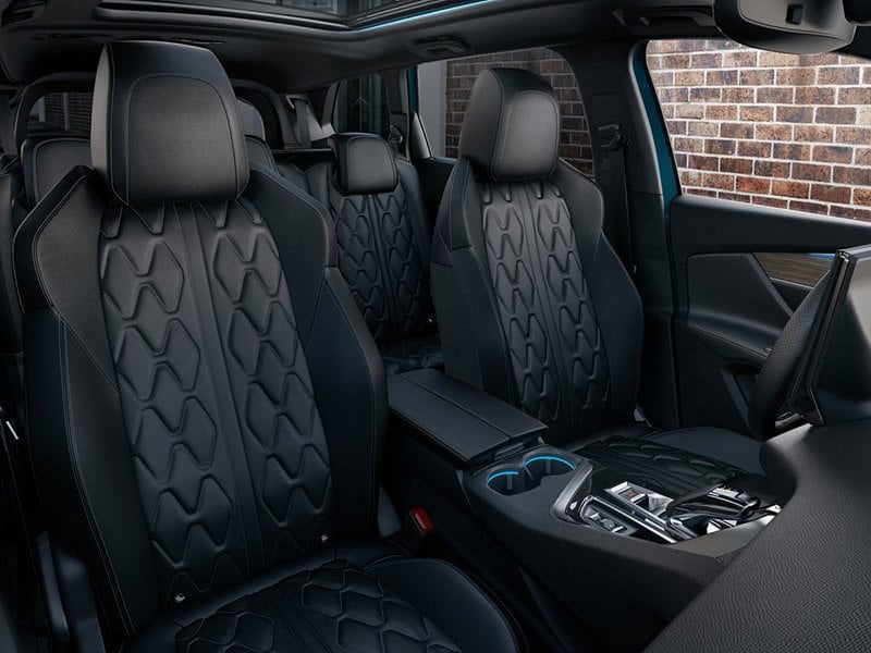 Seats of a Peugeot 5008