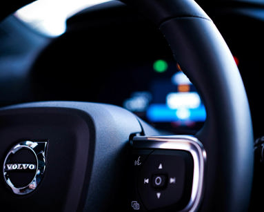 Volvo steering wheel and digital instrument display