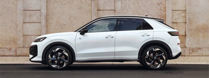 Side-on view of a Volkswagen T-Roc