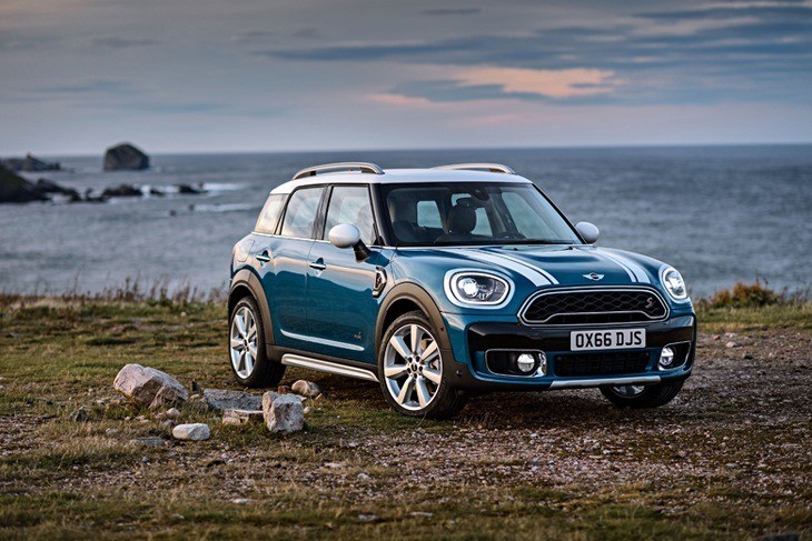 New MINI Countryman Front View on a hill