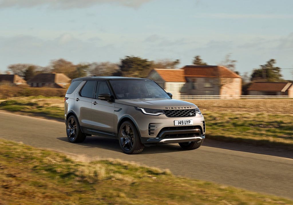 land-rover-discovery-2021-exterior