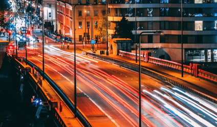 Rush hours on Vauxhall Bridge, in London.