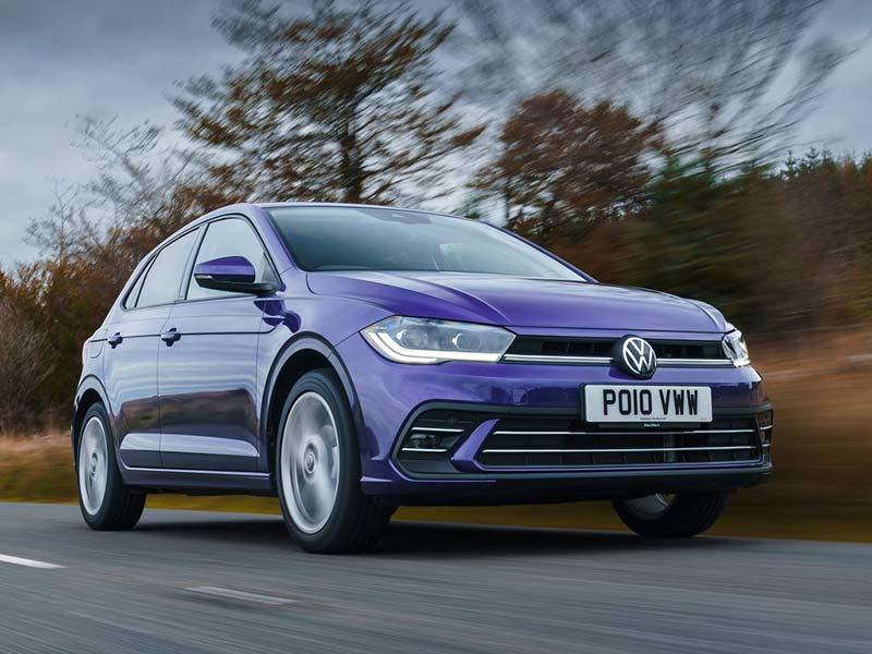 Volkswagen Polo on autumnal road