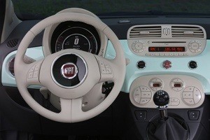The new Fiat 500 features an innovative new 7” TFT digital instrument display