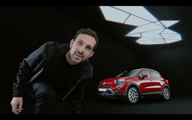 Fiat 500X shows the Power of X with Magician Dynamo