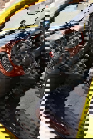 The Terrain Control in the new FIAT Panda Cross can help whatever the floor problems