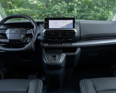 Toyota Proace Verso Electric interior and dashboard