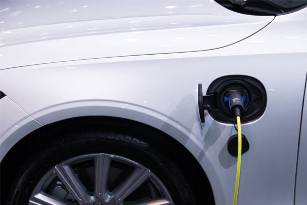 What the ICE Ban Delay Means for Car Leasing