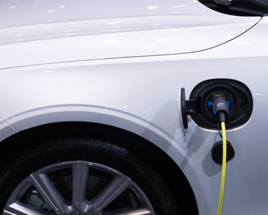 What the ICE Ban Delay Means for Car Leasing