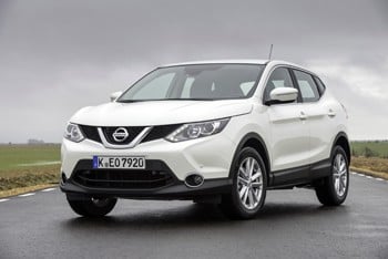 Nissan Qashqai on the road