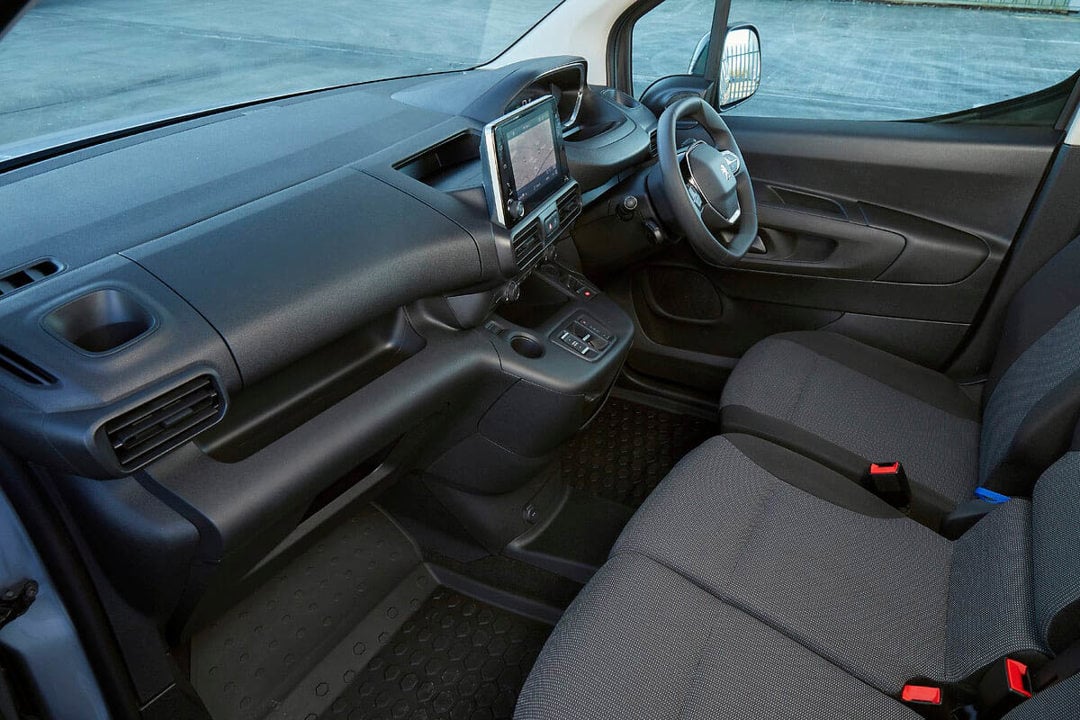 Peugeot Partner interior