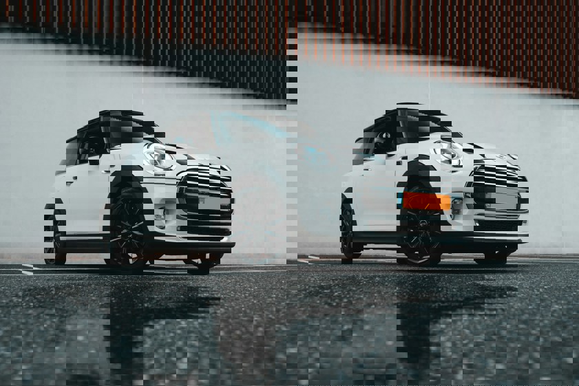 White mini front end