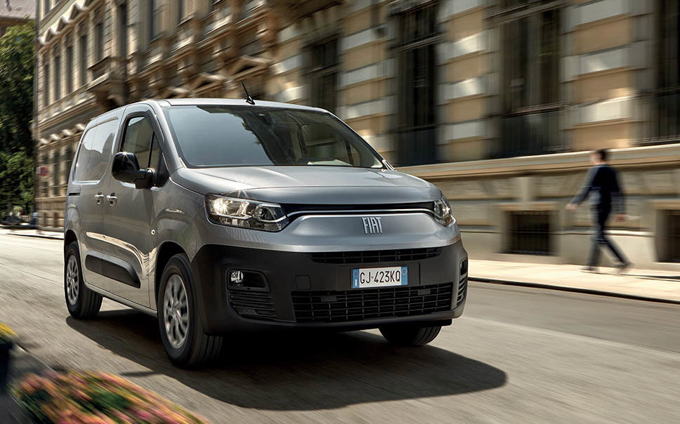 Fiat Doblo exterior