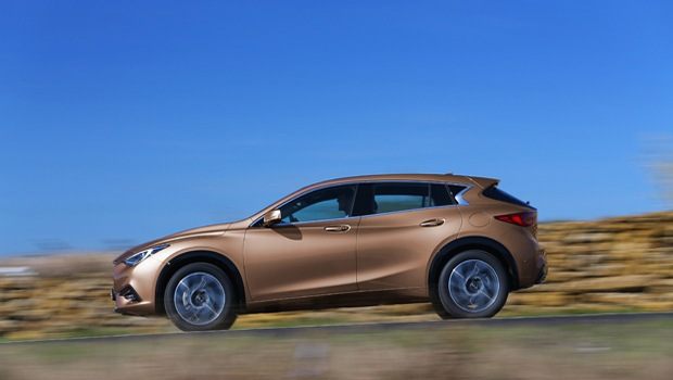 The side of a brown Infiniti Q30