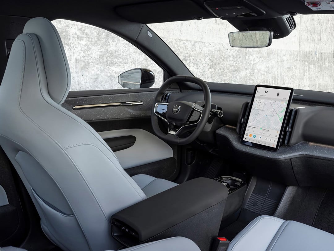 Volvo EX30 Interior