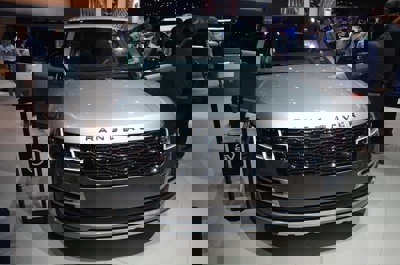 New Range Rover 2018 front view