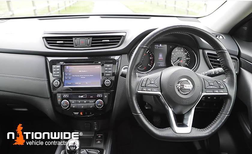 Nissan X-Trail interior