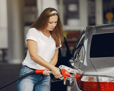 The Benefits of Leasing a Fuel-Efficient Car