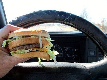 Eating in car - not a good idea