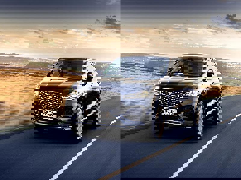 jaguar-f-pace-exterior